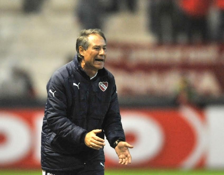 Independiente 0 (5) - Deportivo Camioneros 0 (4) / Foto: El Gráfico - A. Del Bosco