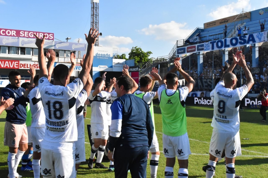 Central Córdoba (SdE) 1 (3) - Gimnasia (LP) 1 (4). Foto: Ariel Heideggen
